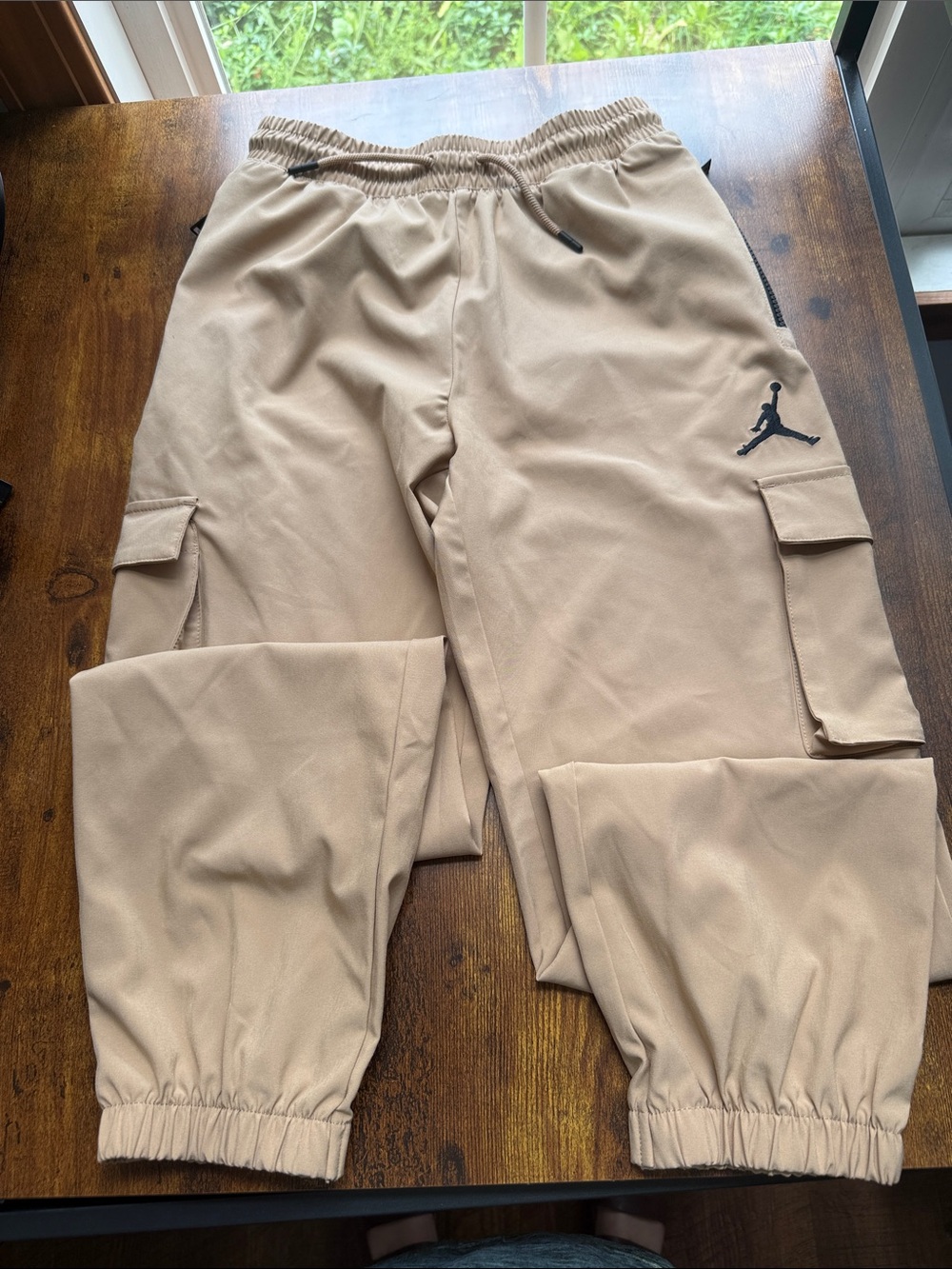 Jordan Boys Youth XL 13-15 Cargo Jogger Pants Tan Khaki Jumpman Pockets